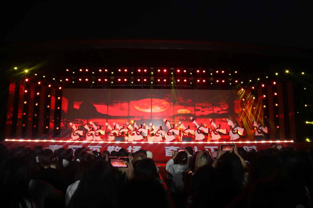 鼓韵击节 汉宫鸣 (2).JPG