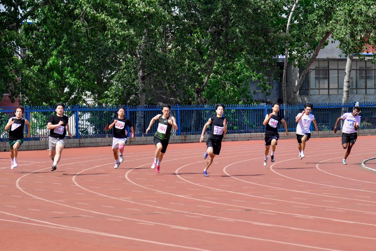 9运动会现场 .JPG